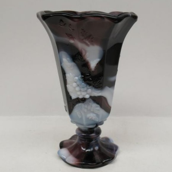 Westmoreland Purple Slag Glass PANELED GRAPE 6 Inch High Flower Vase, OL - Picture 2 of 4